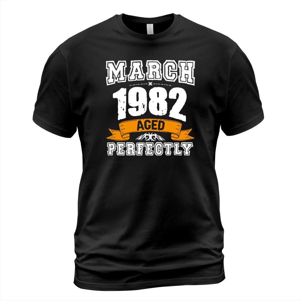 March 1982 Vintage Birthday Present T-Shirt Unisex