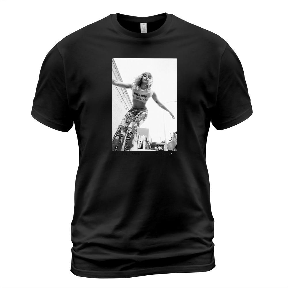 Miley Cyrus She Is Coming Pop Music T-Shirt Unisex