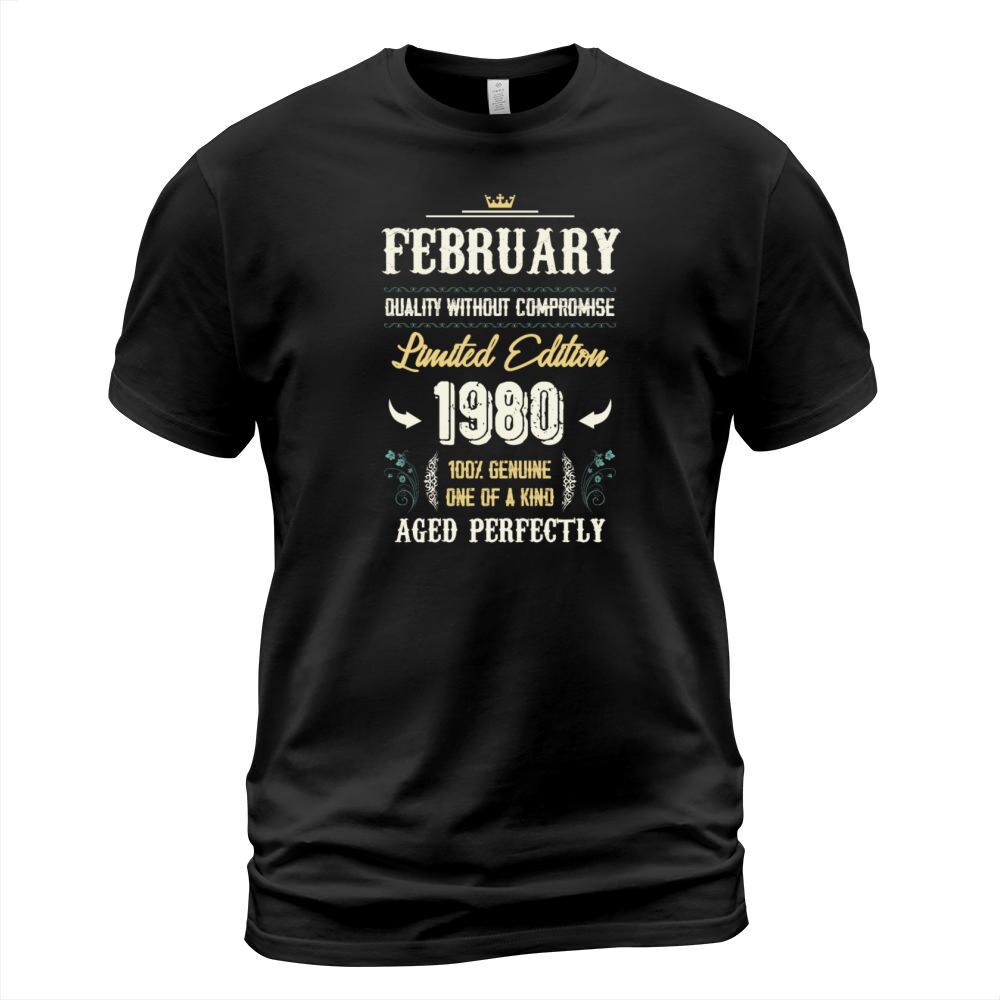 February 1980 Vintage Birthday Present T-Shirt Unisex
