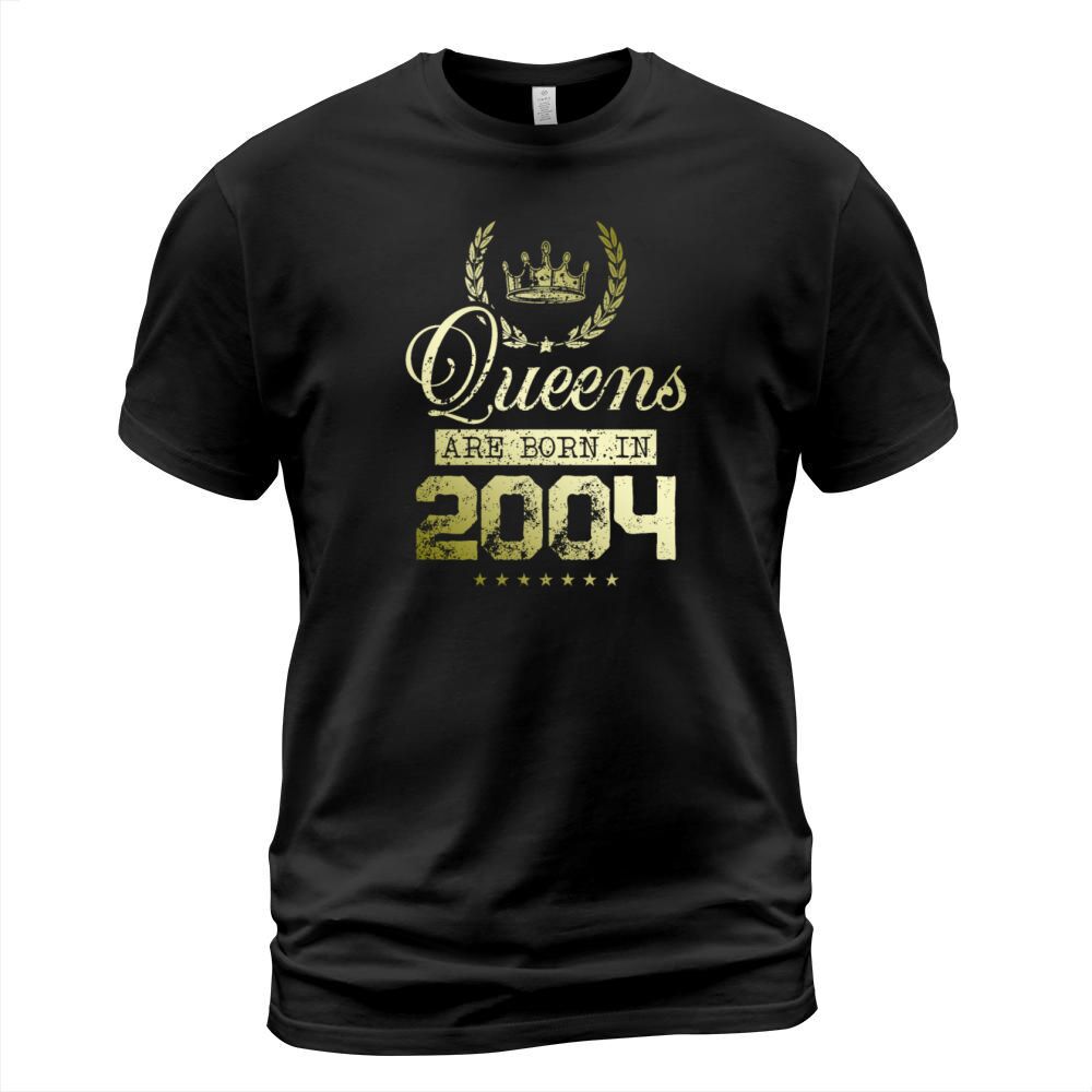 Queens born in 2004 T-Shirt Unisex