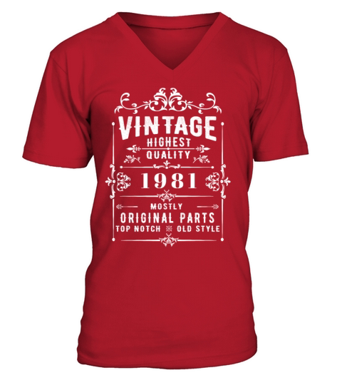 Born In 1981 Vintage V-Neck T-shirt
