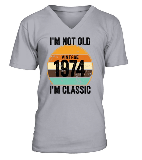 Im Classic Distressed Sunset Vintage 1974 V-Neck T-shirt