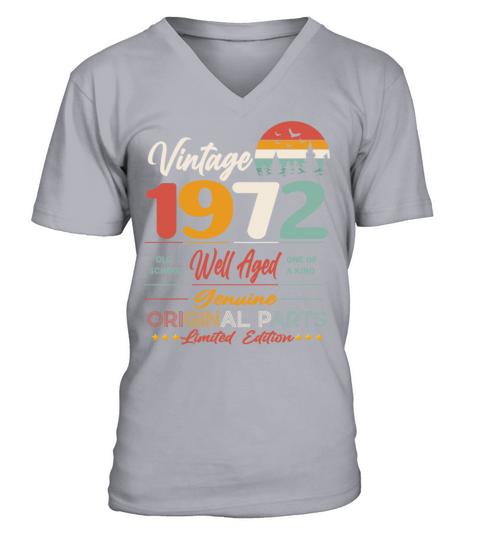 1972 Original vintage vintage retro birthday V-Neck T-shirt