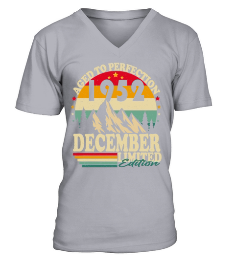 December 1952 Vintage vintage retro birthday V-Neck T-shirt