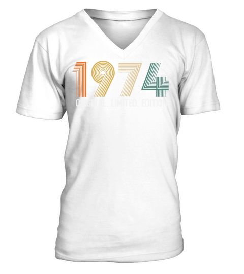 1974 Vintage Birthday since in 1974 V-Neck T-shirt