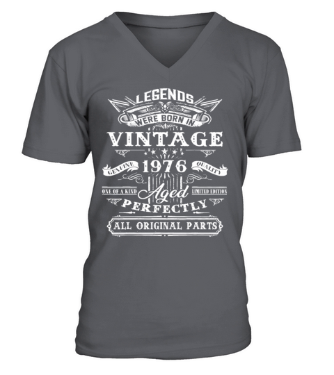 46th Birthday Vintage For Legends Born 1976 46 Yrs V-Neck T-shirt