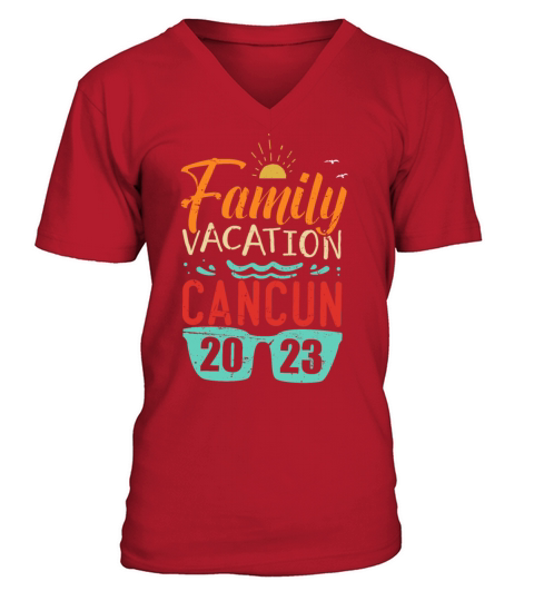 Vintage Cancun Vacation 2023 Matching Family Trip V-Neck T-shirt