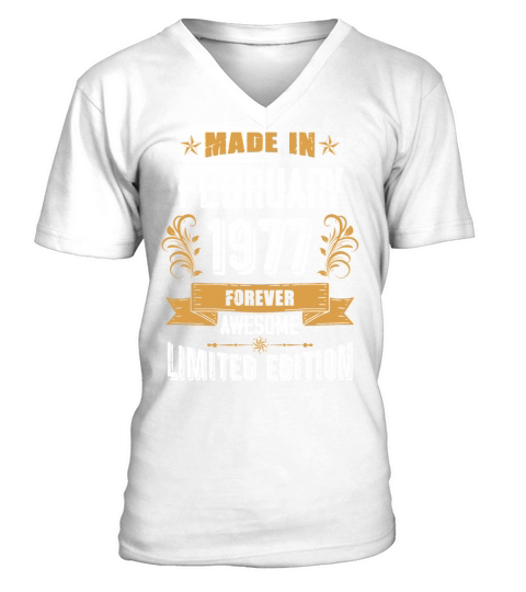 February 1977 Vintage Birthday Present V-Neck T-shirt