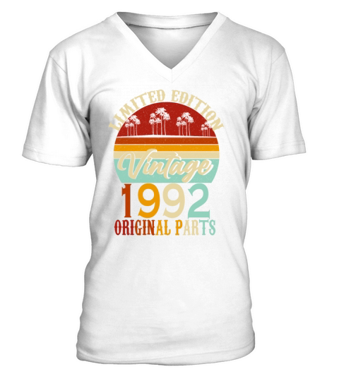 1992 Born Vintage Birthday Retro V-Neck T-shirt