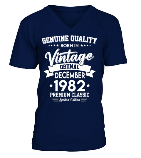 Born In December 1982 Original Vintage V-Neck T-shirt