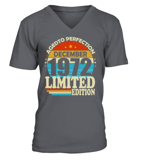 December 1972 Vintage Retro Birthday V-Neck T-shirt