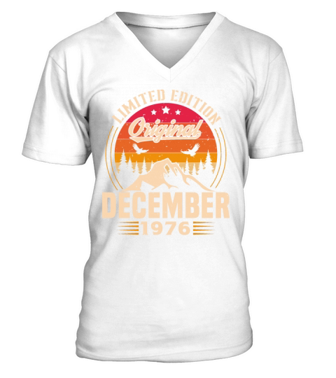 Birthday Gift December 1976 Vintage Retro V-Neck T-shirt