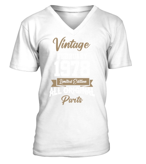 February 1978 Vintage Birthday Present V-Neck T-shirt
