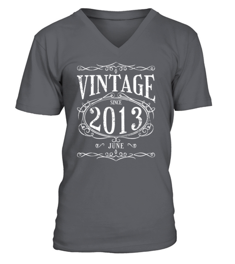 Vintage since June 2013 - Birthday Present V-Neck T-shirt