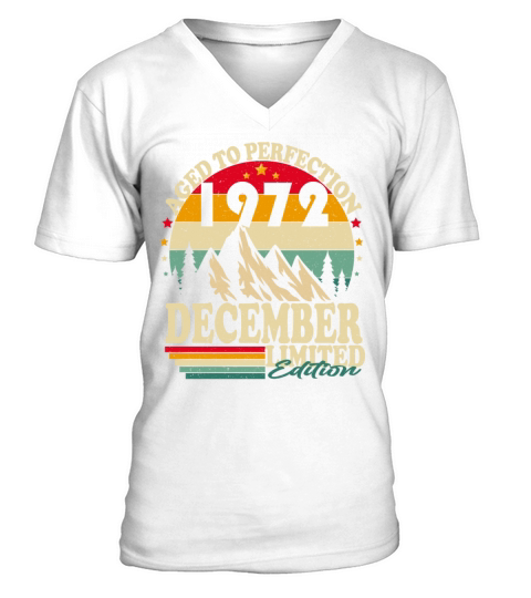 December 1972 Vintage Retro Birthday V-Neck T-shirt