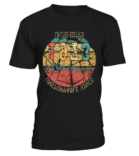 Born in 1973 Vintage Birthday Retro T-Shirt Unisex