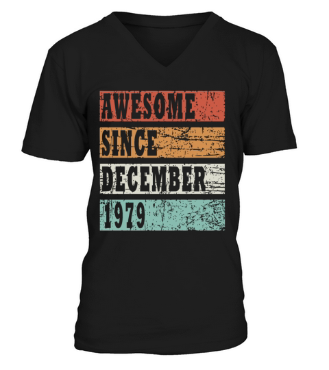 1979 December retro birthday gift V-Neck T-shirt