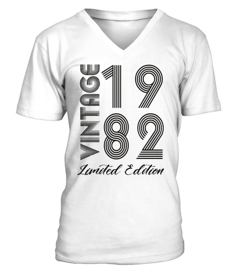 Vintage 1982 Vintage Birthday Retro Vintage V-Neck T-shirt