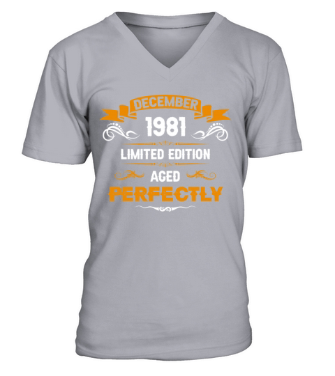 December 1981 Vintage Birthday Present V-Neck T-shirt