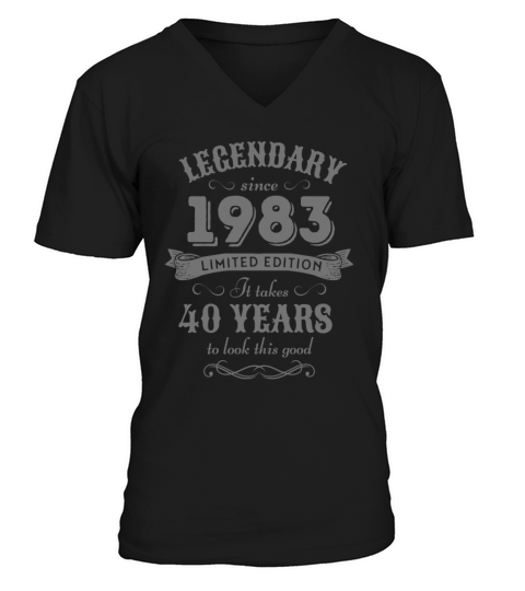 40th Birthday Vintage 1983 V-Neck T-shirt
