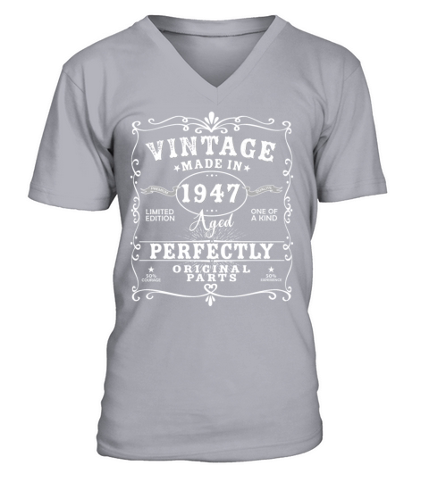 Vintage Made In 1947 Birthday Limited Edition V-Neck T-shirt