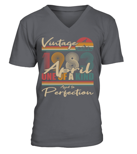 40th birthday april 1983 vintage 1983 V-Neck T-shirt