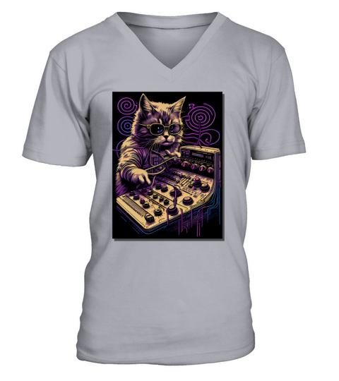 Cat Synthesizer Analogue Synth Vintage Studio Gear V-Neck T-shirt