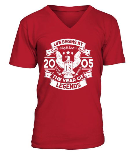 Life begins at 18 years 2005 vintage birthday V-Neck T-shirt