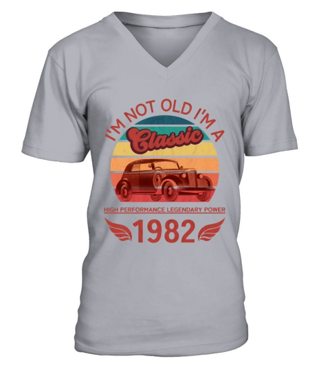 Im not Old V-Neck T-shirt