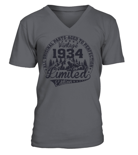 VINTAGE 1934 V-Neck T-shirt