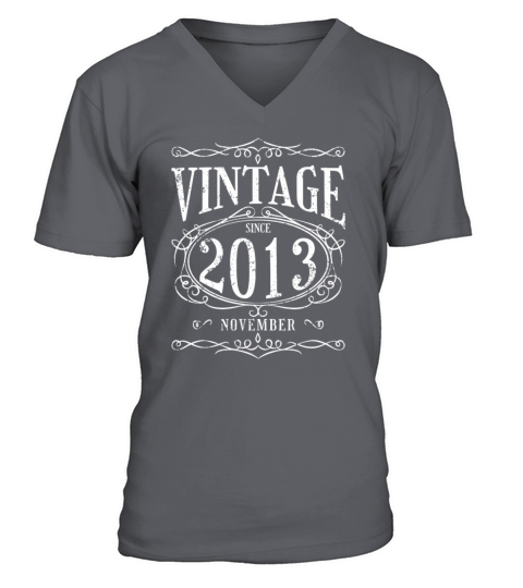 Vintage since November 2013 - Birthday Present V-Neck T-shirt