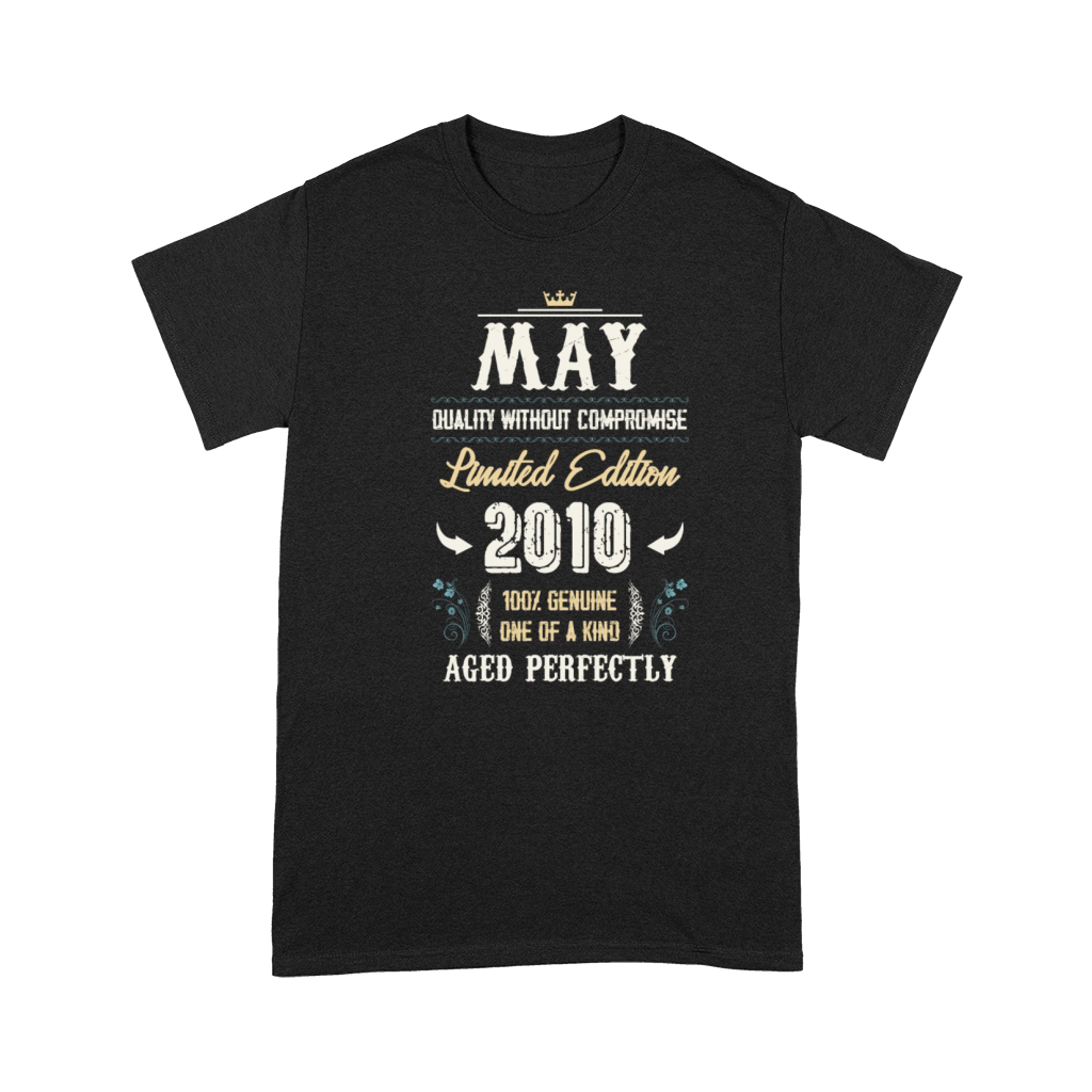 May 2010 Vintage Birthday Present Premium T-shirt