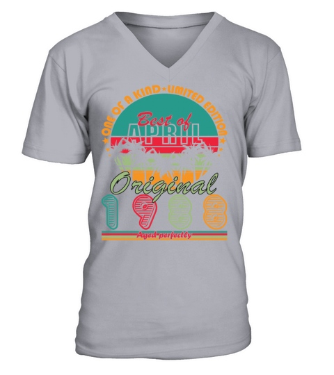 35 birthday man original april vintage 1988 V-Neck T-shirt