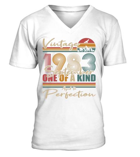 40th birthday september 1983 vintage 1983 V-Neck T-shirt