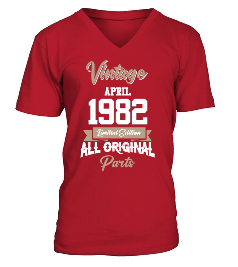 April 1982 Vintage Birthday Present V-Neck T-shirt