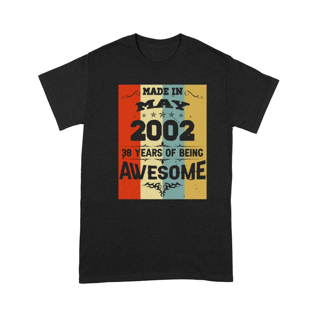 May 2002 Vintage Birthday Present Premium T-shirt
