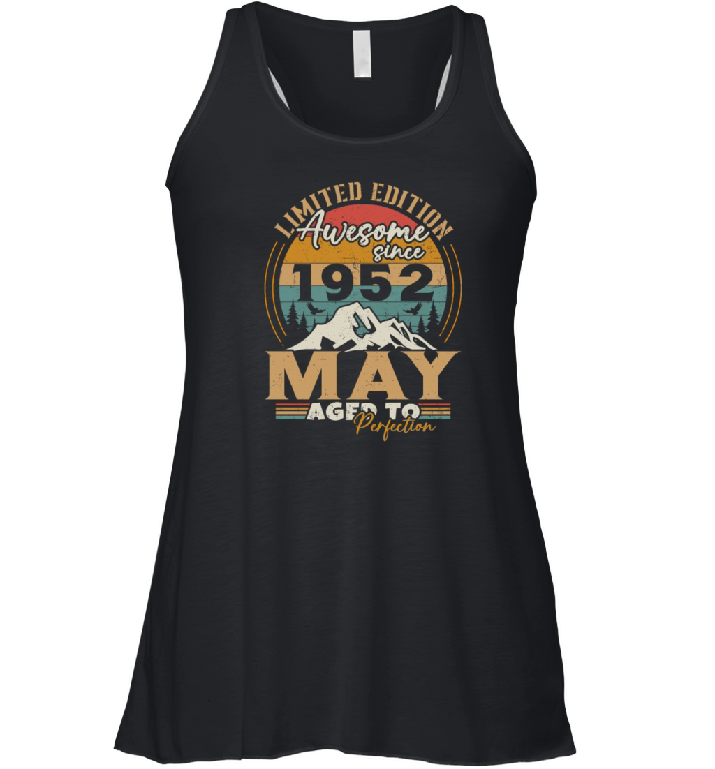 Vintage Born In May 1952 Birthday Gift Women's Flowy Tank Top