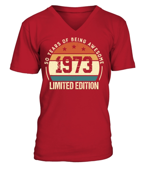 Vintage 50 Year Old Birthday Gifts 1973 Retro 50th V-Neck T-shirt