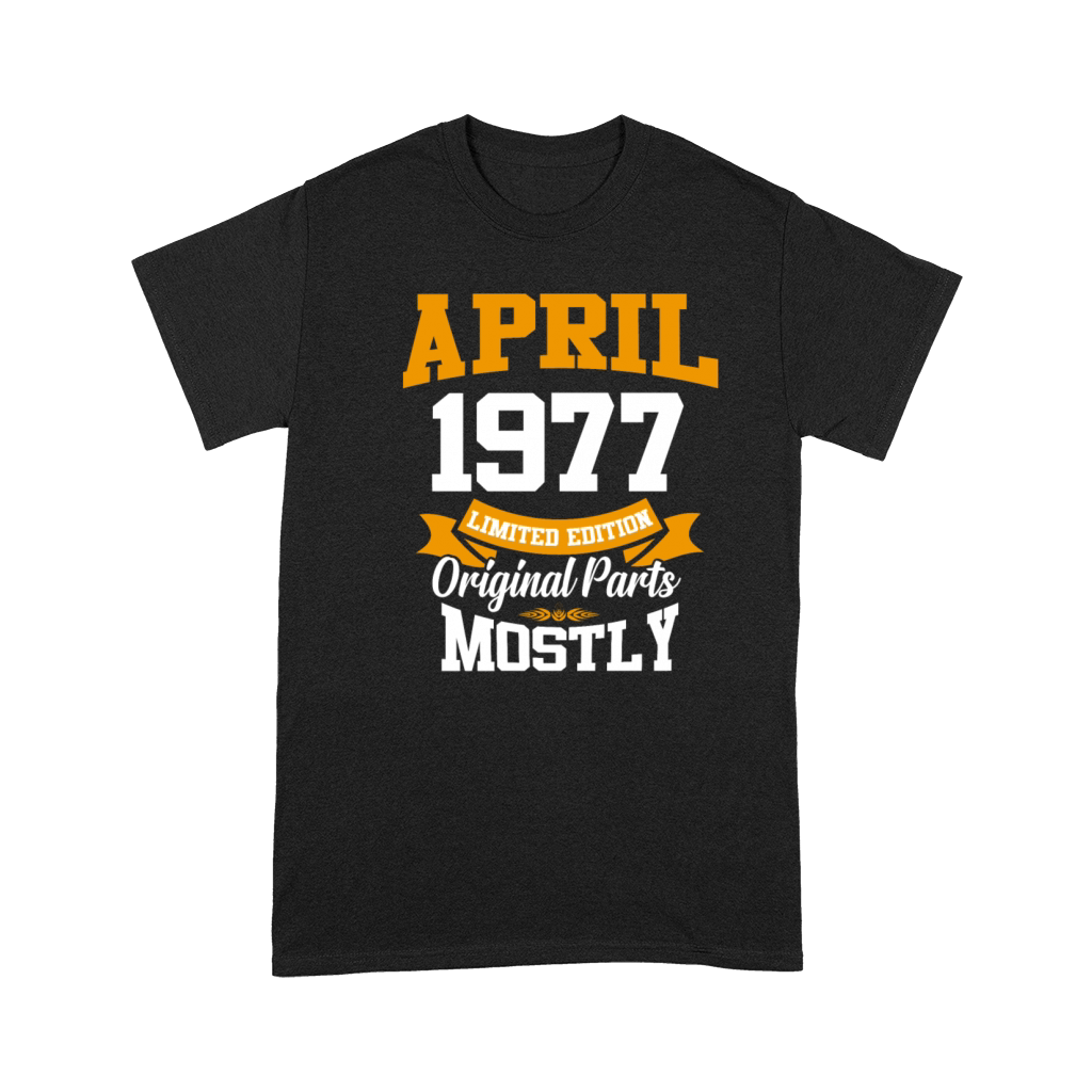 April 1977 Vintage Birthday Present Premium T-shirt