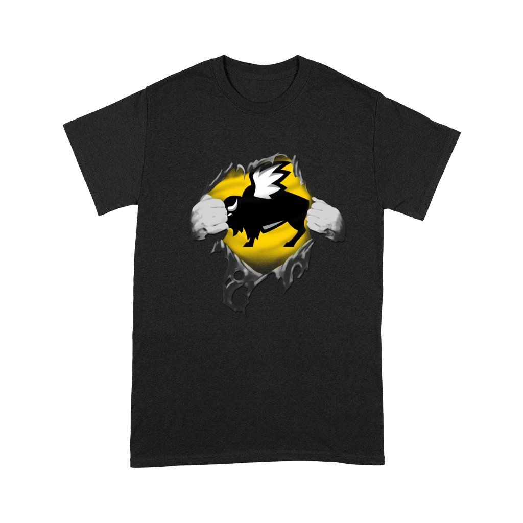 Buffalo Wild Wings Premium T-shirt