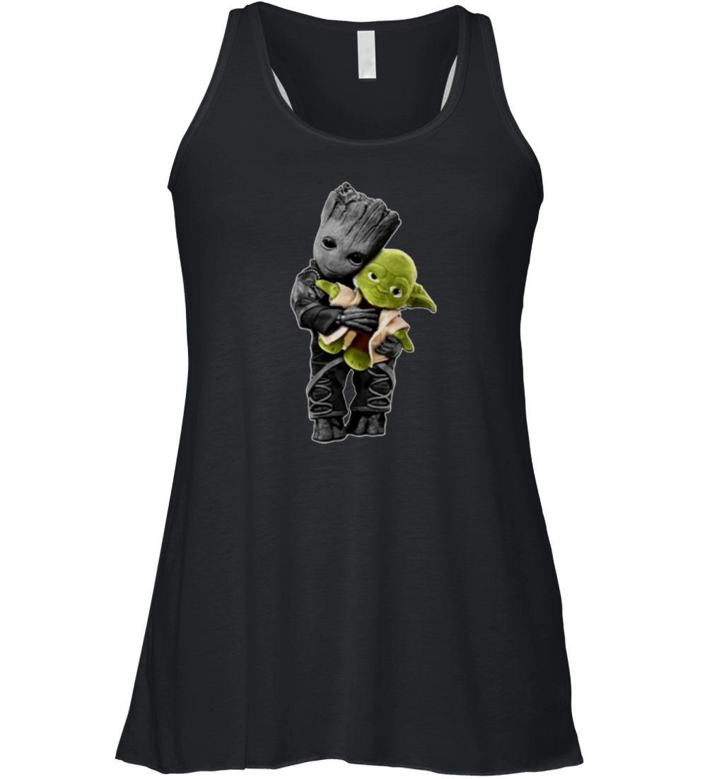 Baby Groot Hugging Baby Yoda Women's Flowy Tank Top